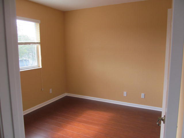 2069 Oakhurst Way Riviera Beach, FL 33404 - Photo 12 of 27 IMG_1374