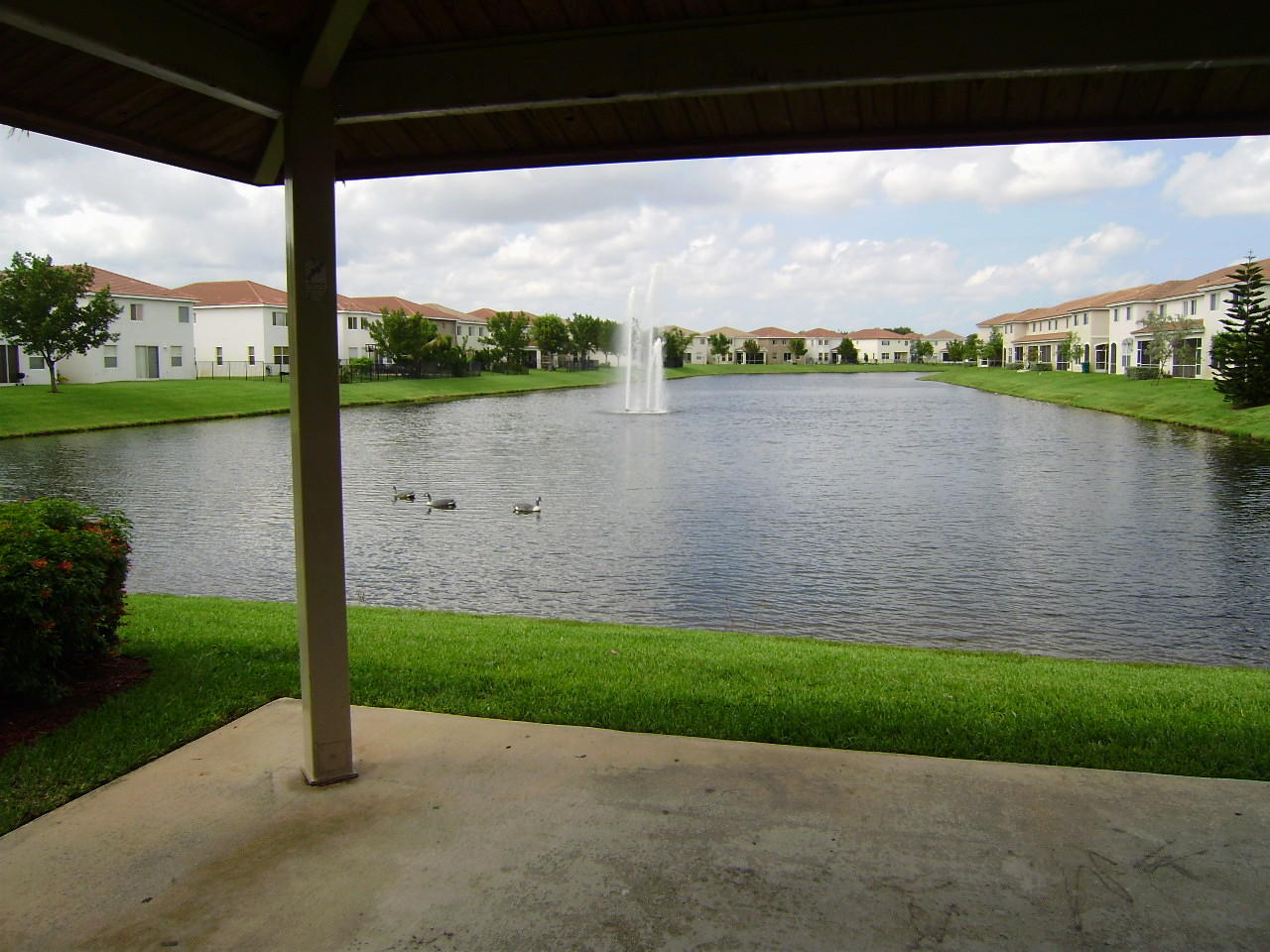 2069 Oakhurst Way Riviera Beach, FL 33404 - Photo 23 of 27 P8180085