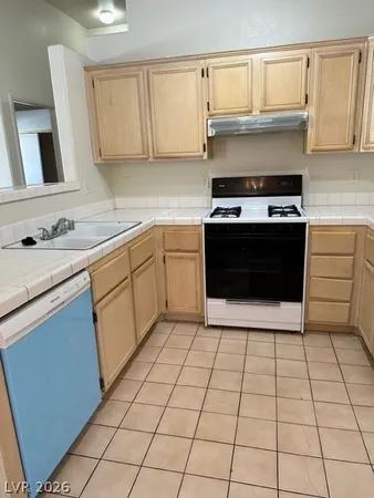 $209,900 | 2110 Los Feliz Street, Unit 2037, Las Vegas, NV 89156
