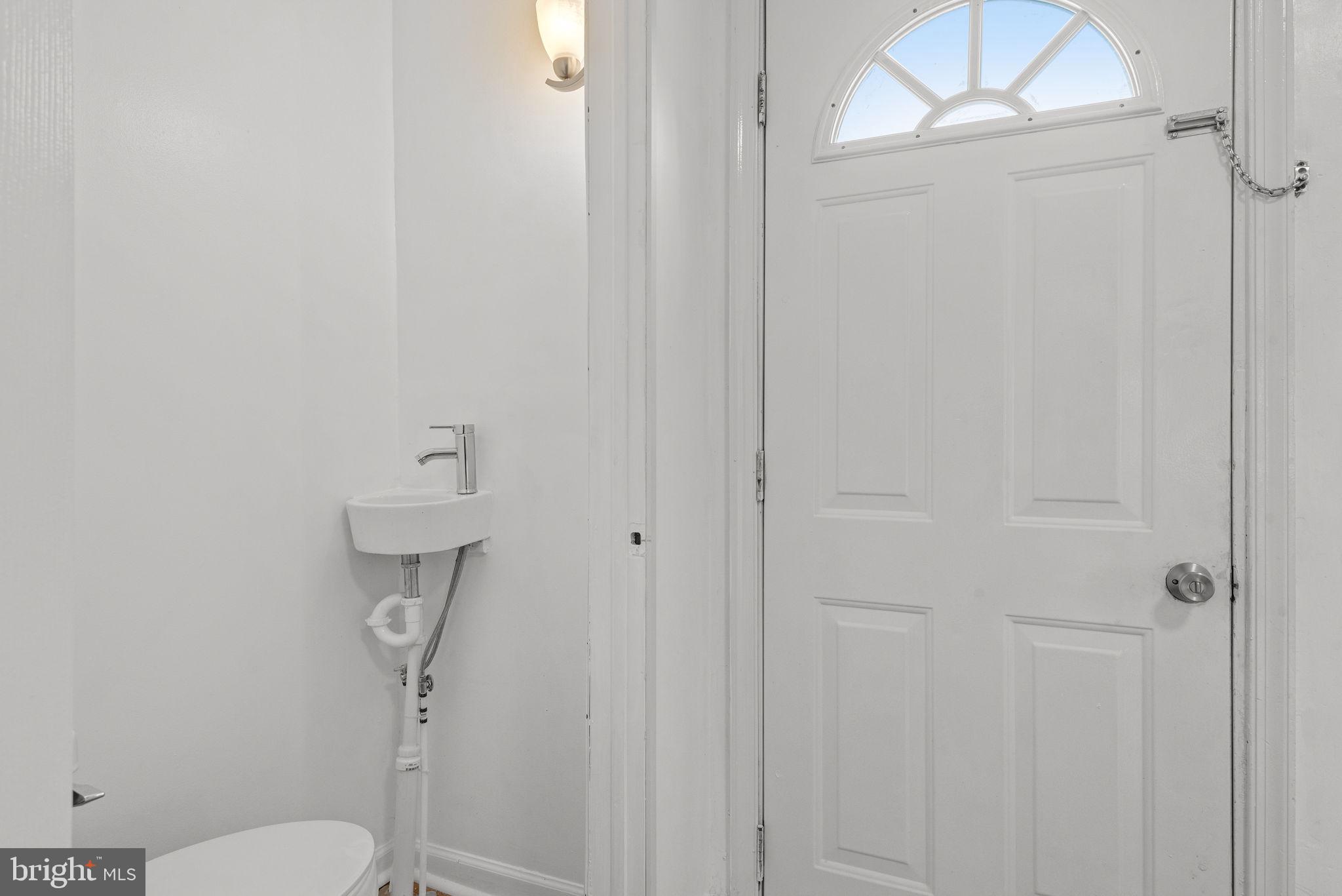 126 North Queen Street York, PA 17403 - Photo 14 of 33 a bathroom with a toilet and a shower