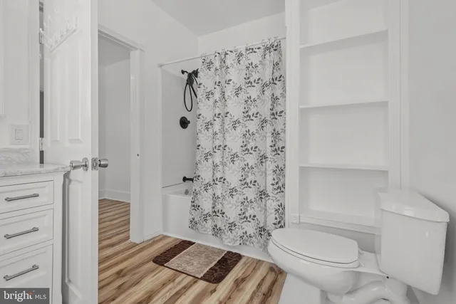 $224,500 | 126 North Queen Street, York, PA 17403