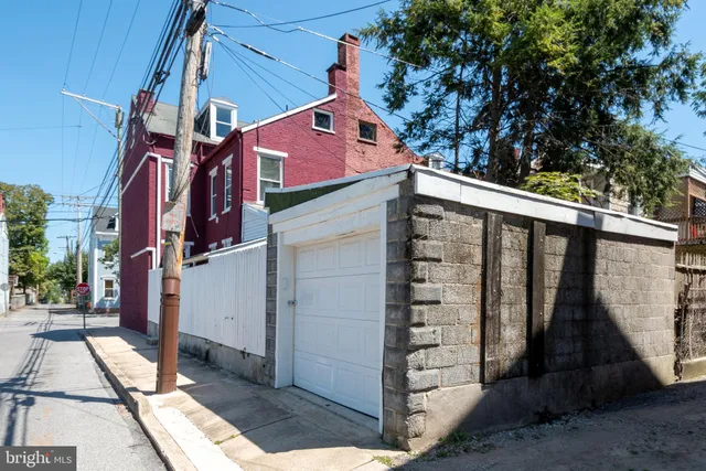 $224,500 | 126 North Queen Street, York, PA 17403