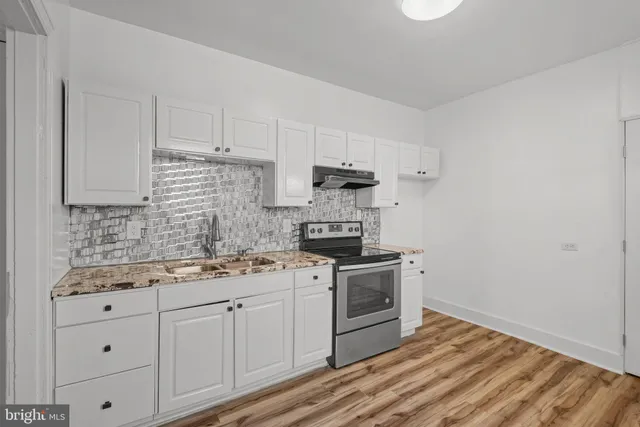 $224,500 | 126 North Queen Street, York, PA 17403