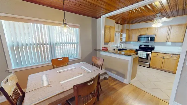 $325,000 | 1405 North Lake Reedy Boulevard, Frostproof, FL 33843