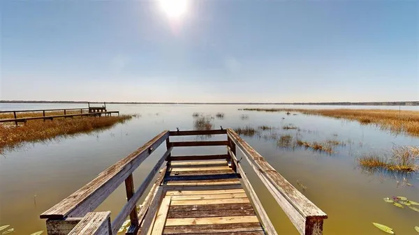 $325,000 | 1405 North Lake Reedy Boulevard, Frostproof, FL 33843