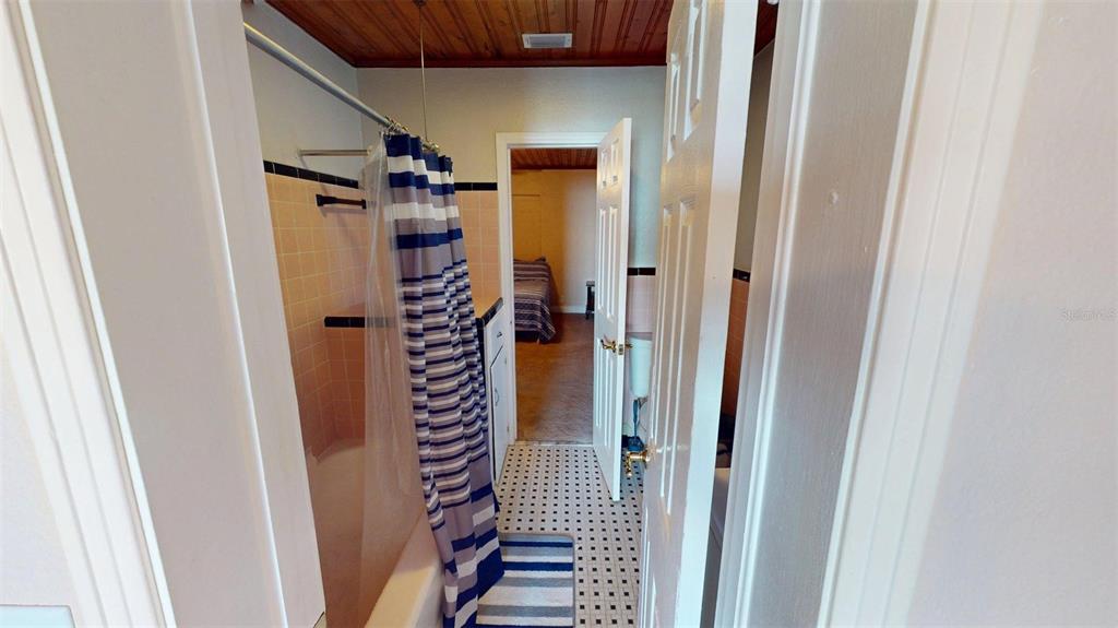 1405 North Lake Reedy Boulevard Frostproof, FL 33843 - Photo 10 of 32