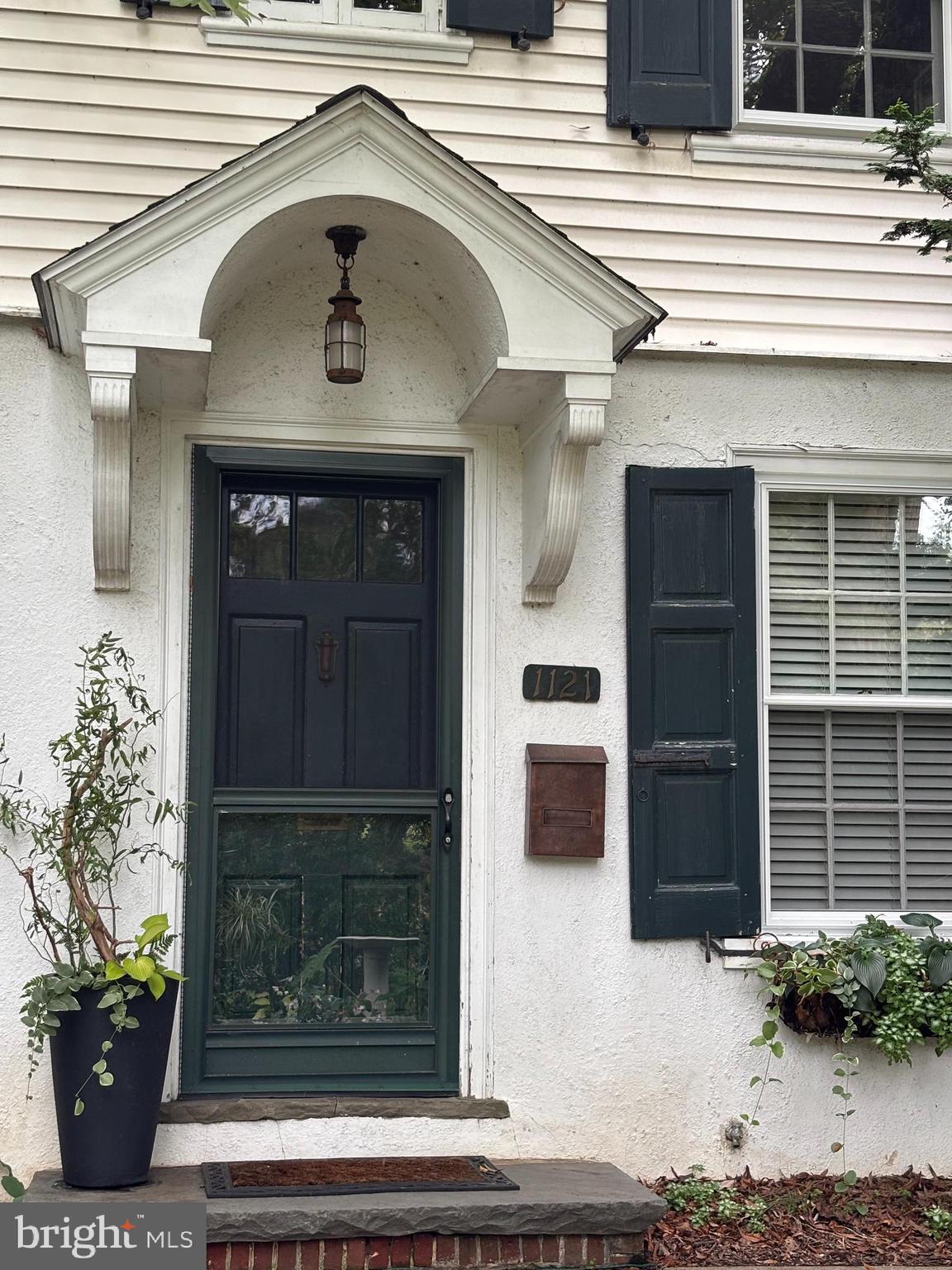 1121 Spring Grove Avenue Lancaster, PA 17603 - Photo 2 of 23