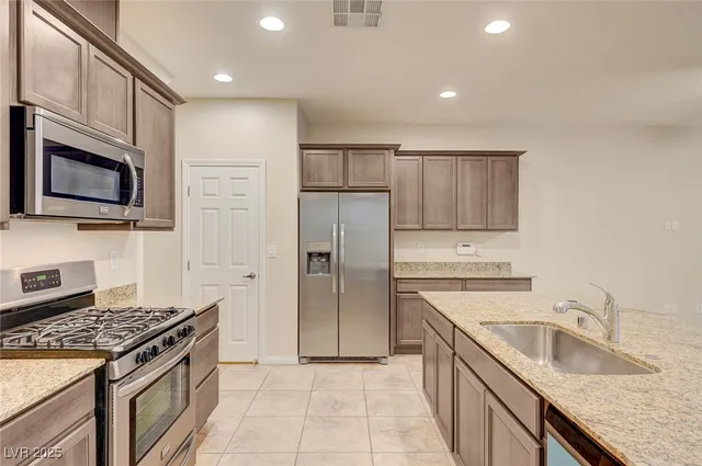 $2,289 | 6625 Rocky Reef Street, Las Vegas, NV 89149