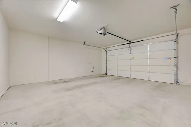 $2,289 | 6625 Rocky Reef Street, Las Vegas, NV 89149