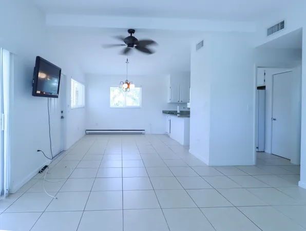 $4,000 | 203 Bessie Road, Tavernier, FL 33070
