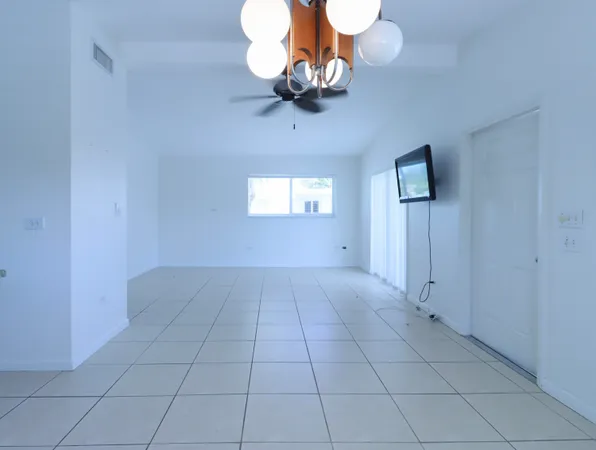 $4,200 | 203 Bessie Road, Tavernier, FL 33070