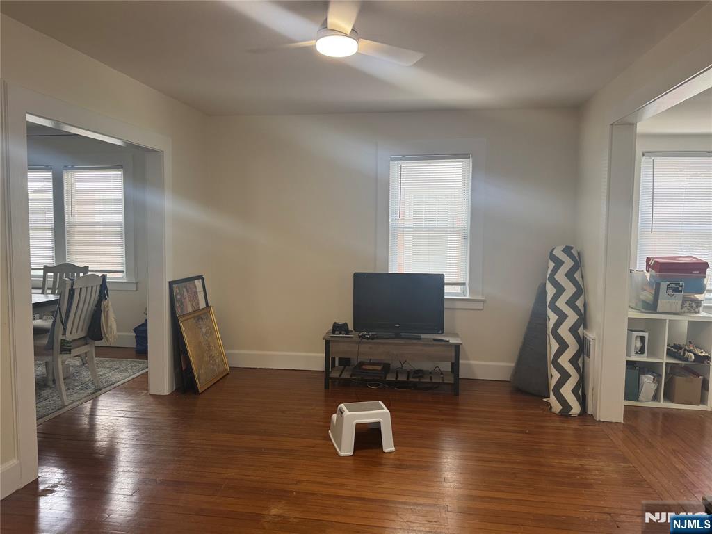 11 Ayer Place Rutherford, NJ 07070 - Photo 3 of 24