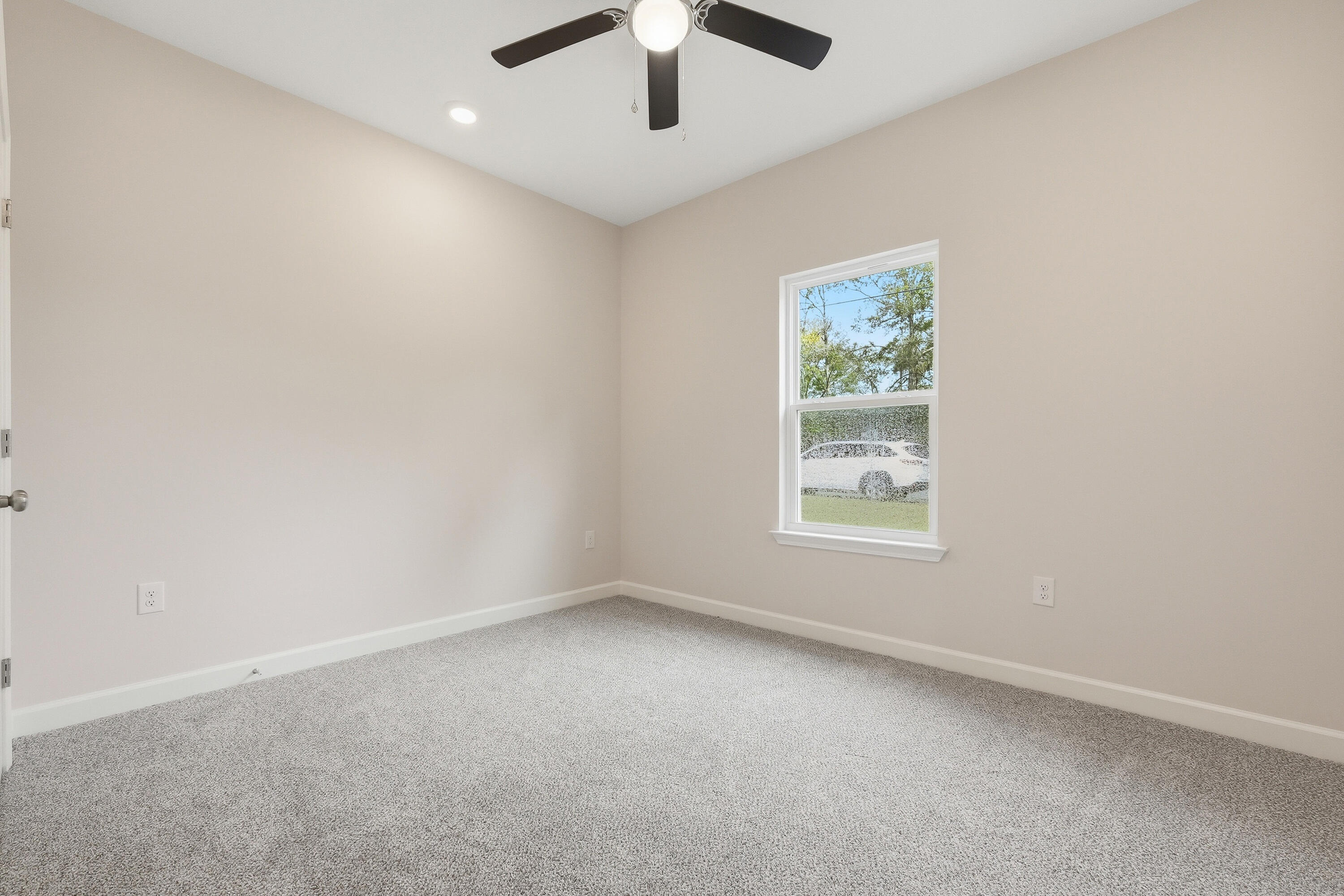 2584 Kingston Road Crestview, FL 32536 - Photo 20 of 24 2584 kingston rd-36