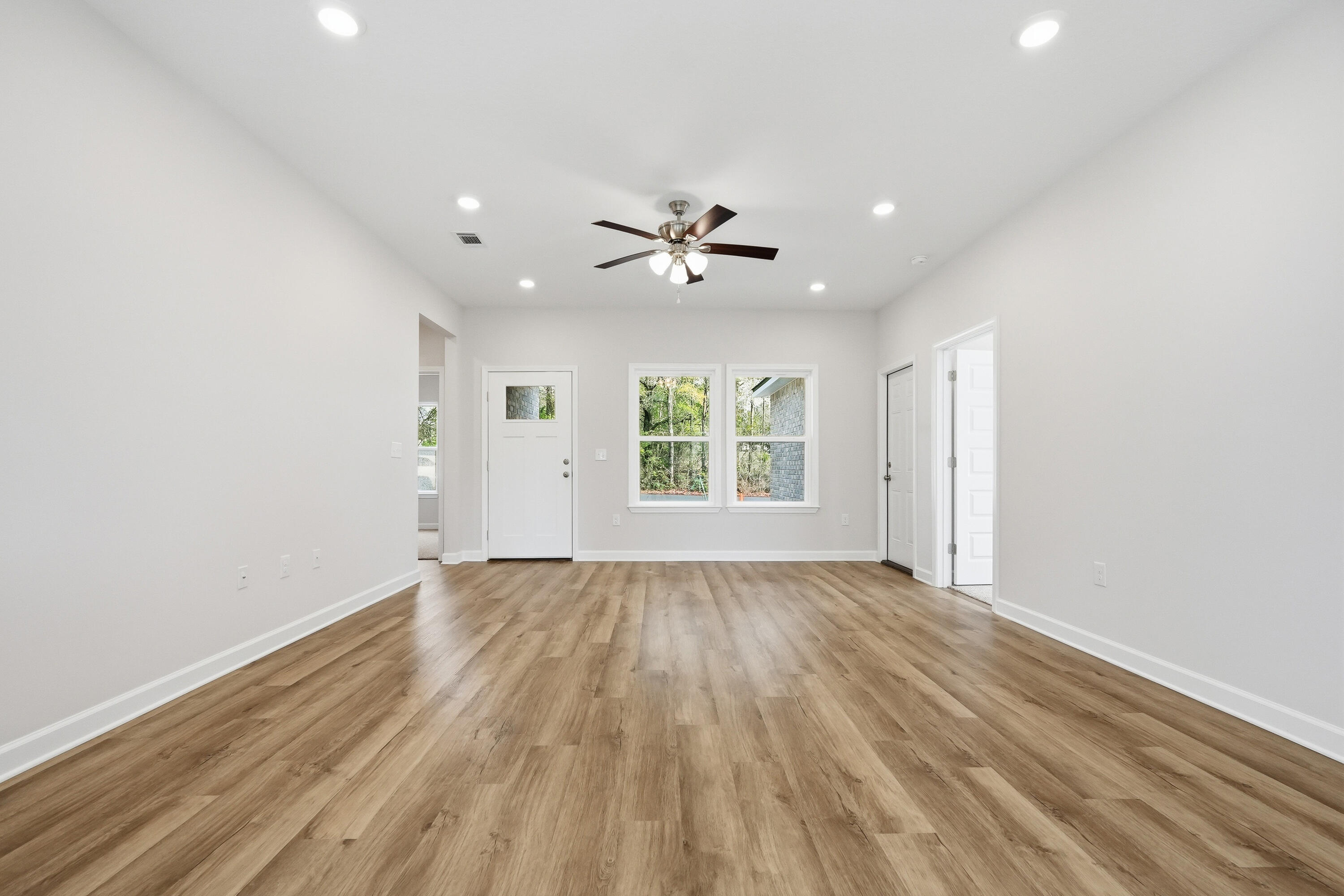 2584 Kingston Road Crestview, FL 32536 - Photo 6 of 24 2584 kingston rd-11