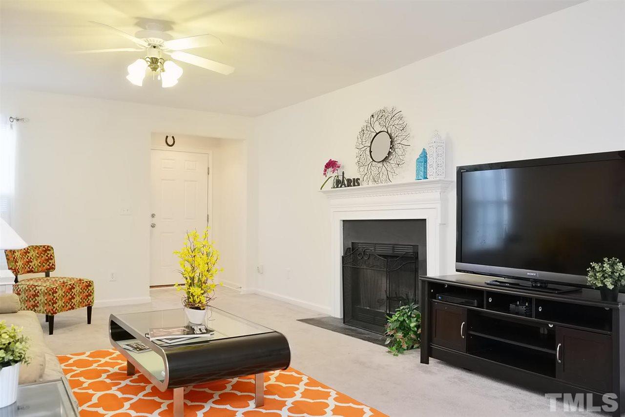 1601 Cricket Ridge Drive Raleigh, NC 27610 - Photo 4 of 25 Gallery Image 4