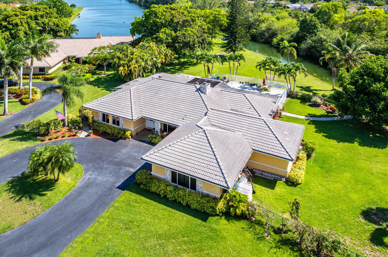 22299 Solitude Drive Boca Raton, FL 33428 - Photo 1 of 38 Front Aerial
