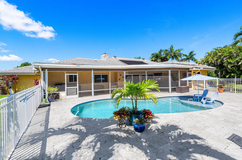 22299 Solitude Drive Boca Raton, FL 33428 - Photo 28 of 38 Pool/Back of House