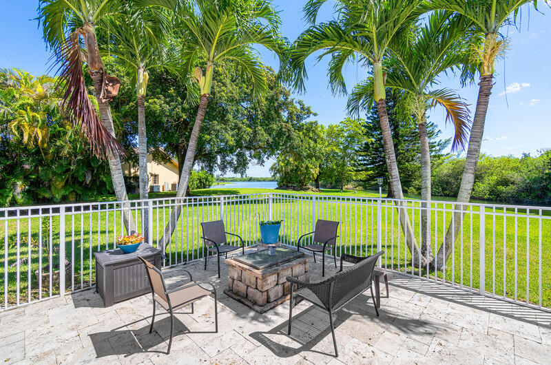 22299 Solitude Drive Boca Raton, FL 33428 - Photo 30 of 38 Fire Pit Area