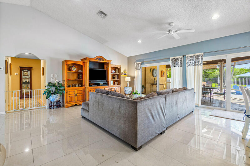 22299 Solitude Drive Boca Raton, FL 33428 - Photo 10 of 38 Family Room