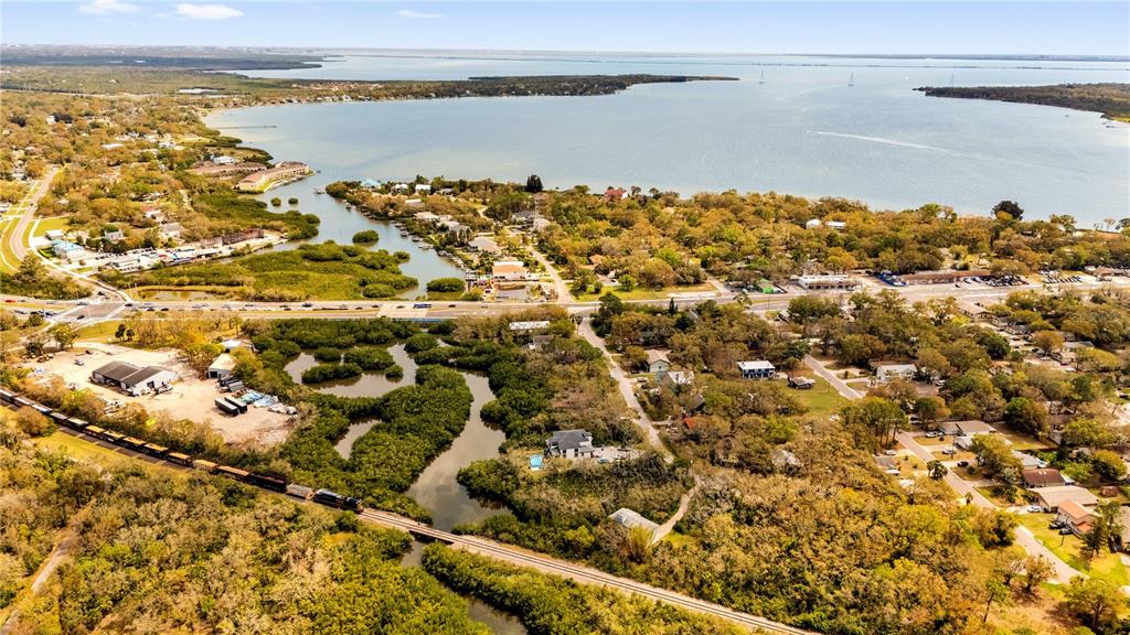 Phoenix Avenue Oldsmar, FL 34677 - Photo 3 of 11