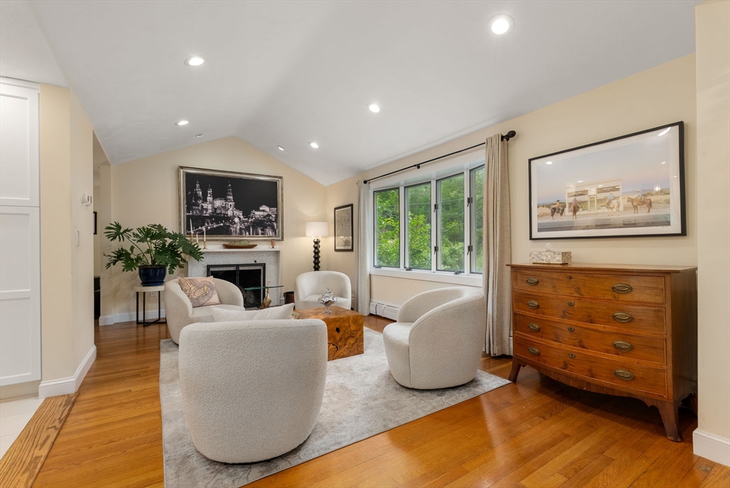 115 Ridge Street Arlington, MA 02474 - Photo 9 of 39 Gallery Image 9