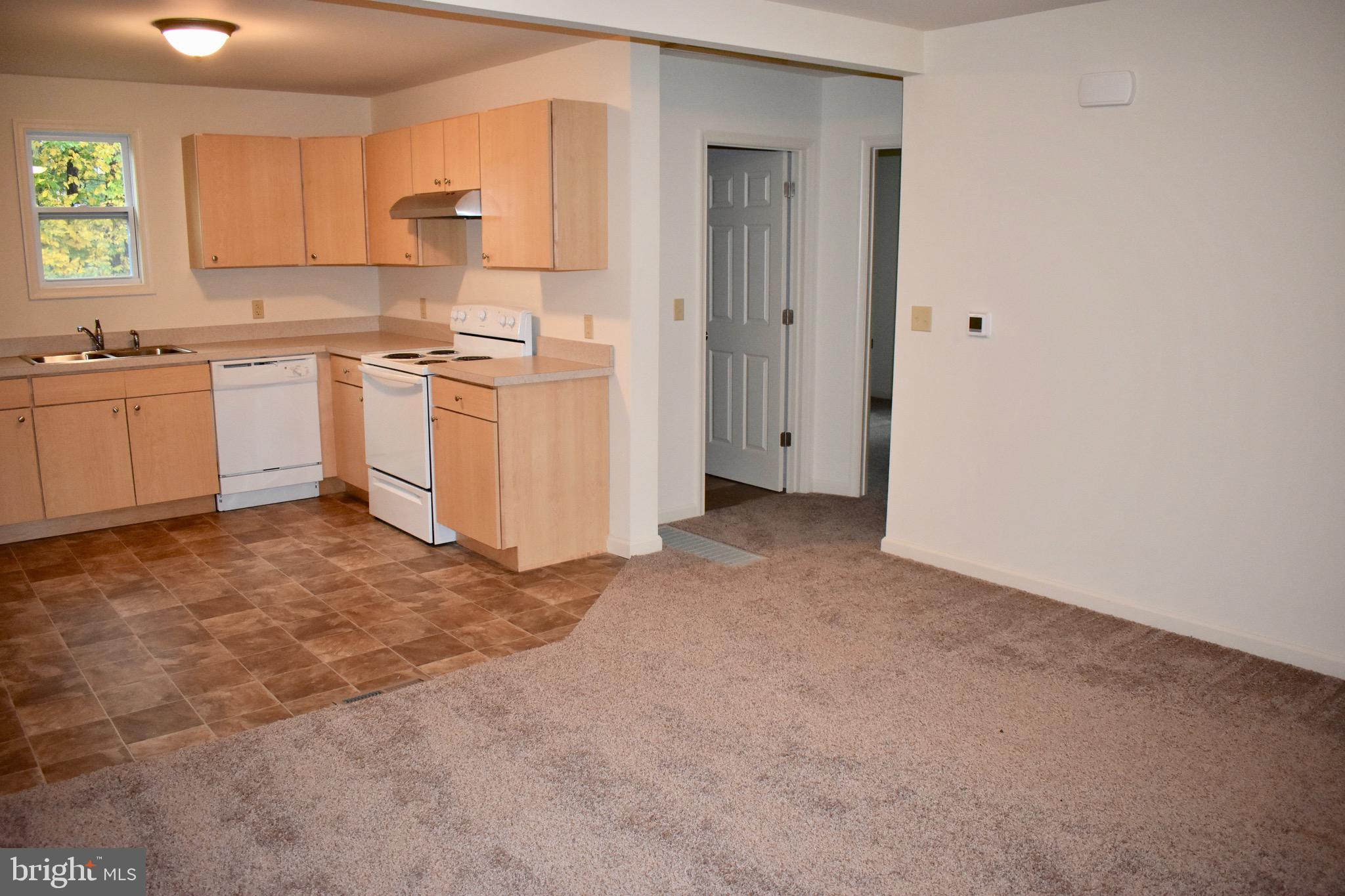 4601 Hillside Road Harrisburg, PA 17109 - Photo 4 of 17 Gallery Image 4