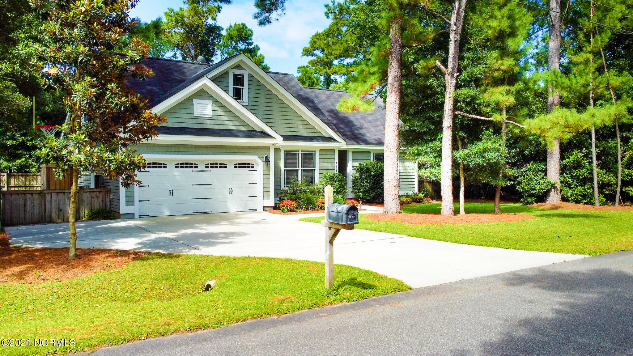 7034 Old Field Road Wilmington, NC 28411 - Photo 1 of 42 Front