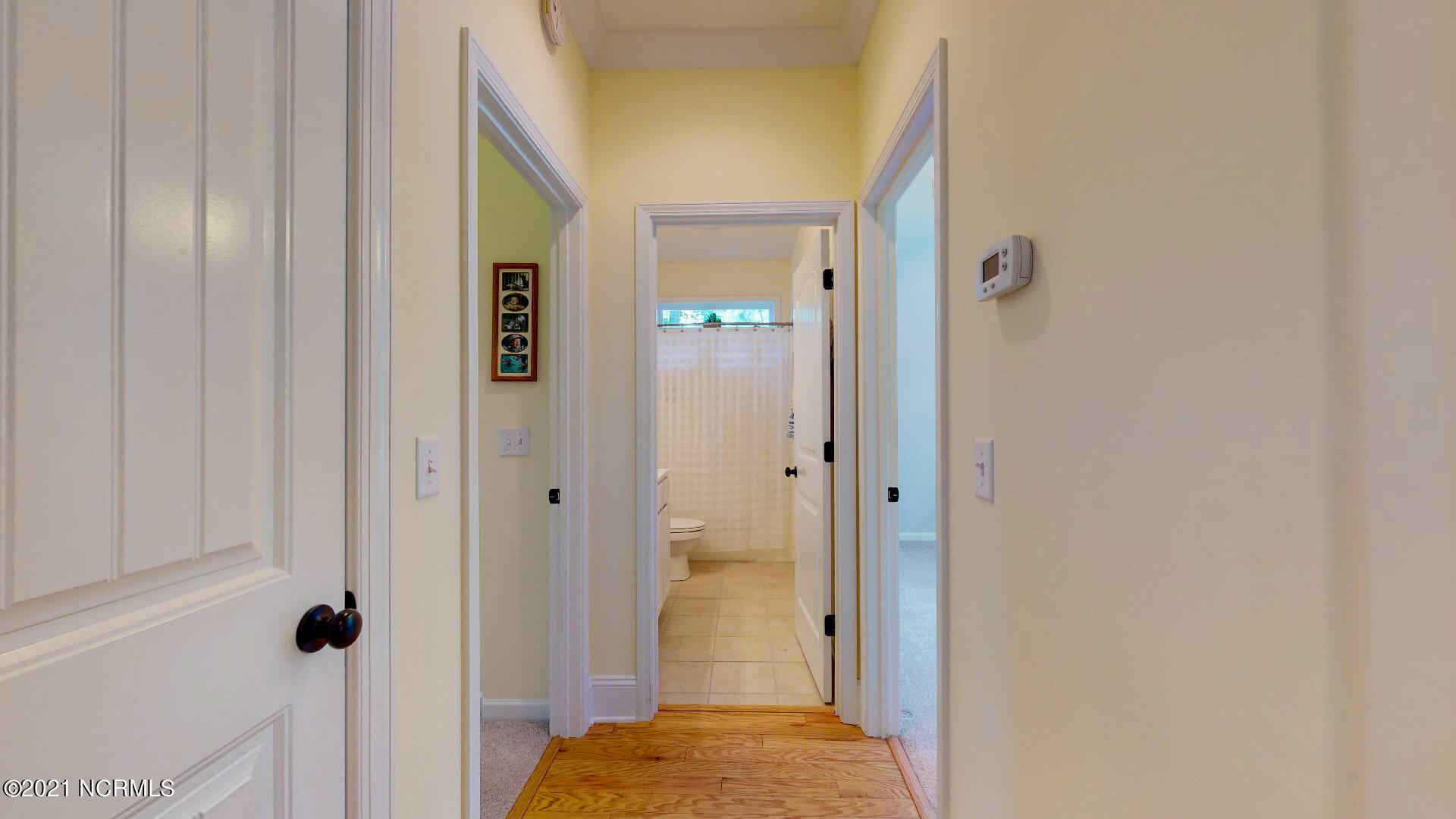 7034 Old Field Road Wilmington, NC 28411 - Photo 21 of 42 hallway