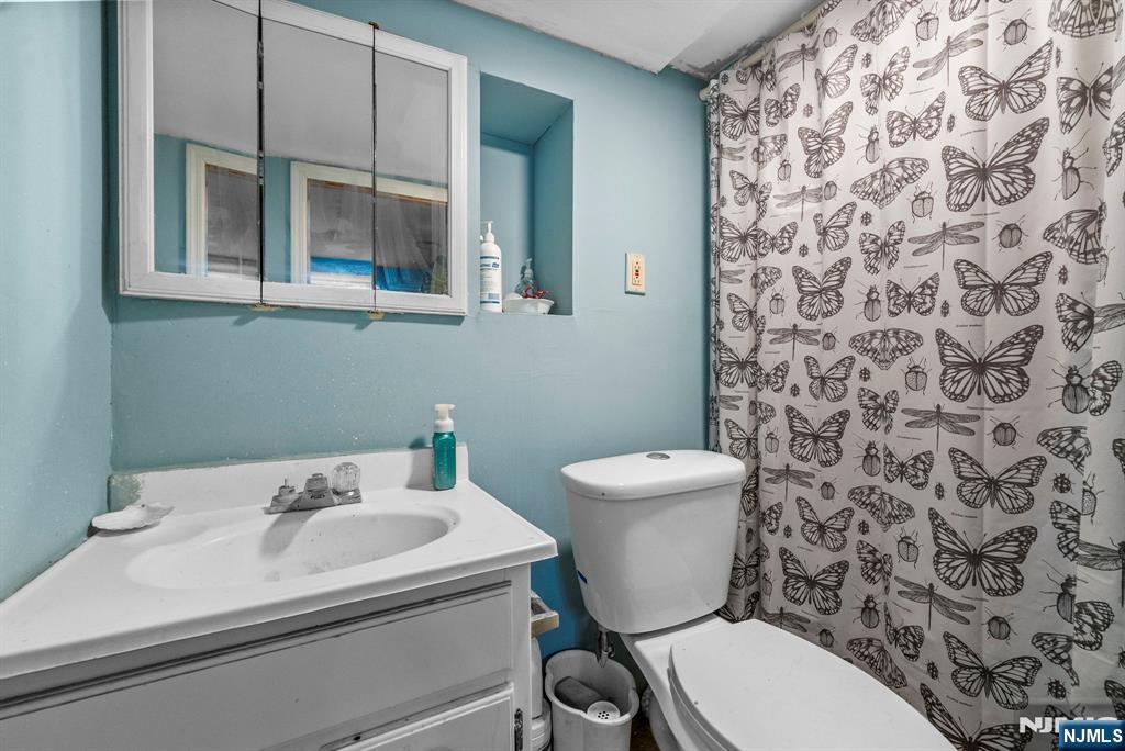 193 Fort Lee Road Teaneck, NJ 07666 - Photo 22 of 24