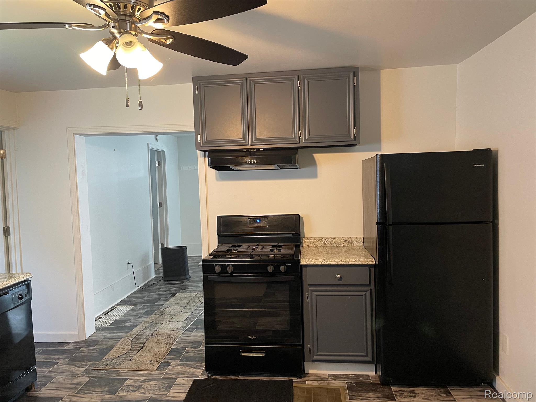 7556 Miller Road Swartz Creek, MI 48473 - Photo 2 of 15