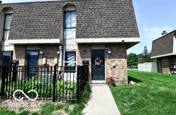 $135,000 | 7368 Countrybrook Drive, Unit 7368, Indianapolis, IN 46260