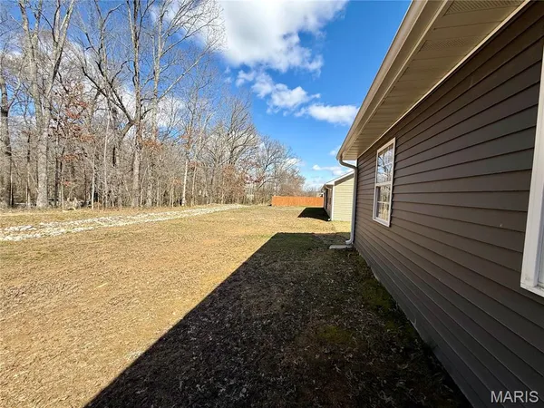 $229,900 | 329 Apple Park Way, Poplar Bluff, MO 63901
