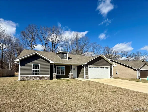 $229,900 | 329 Apple Park Way, Poplar Bluff, MO 63901