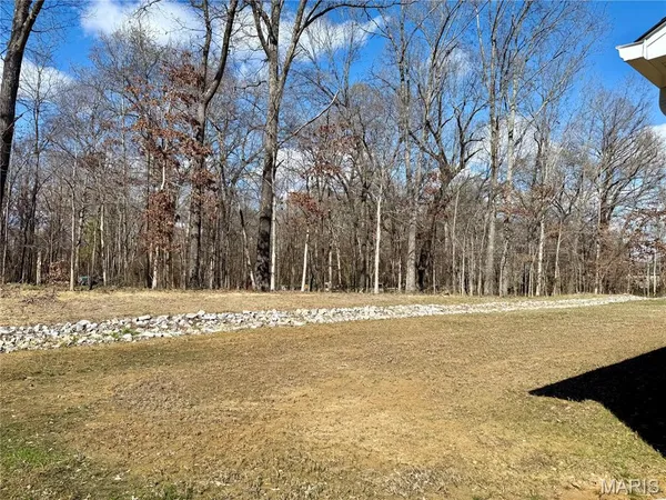 $229,900 | 329 Apple Park Way, Poplar Bluff, MO 63901