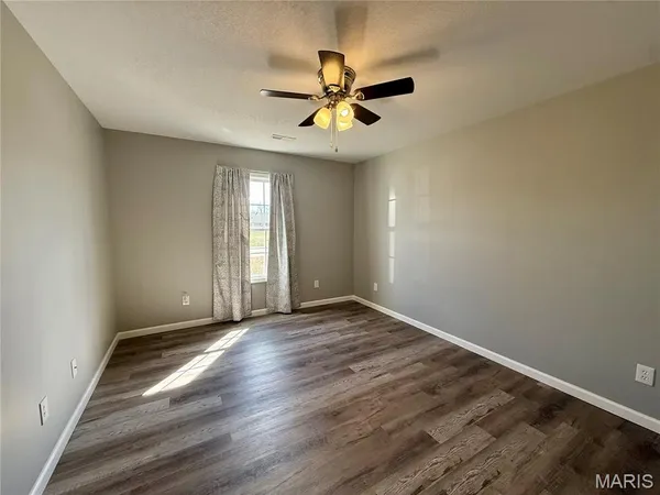 $229,900 | 329 Apple Park Way, Poplar Bluff, MO 63901