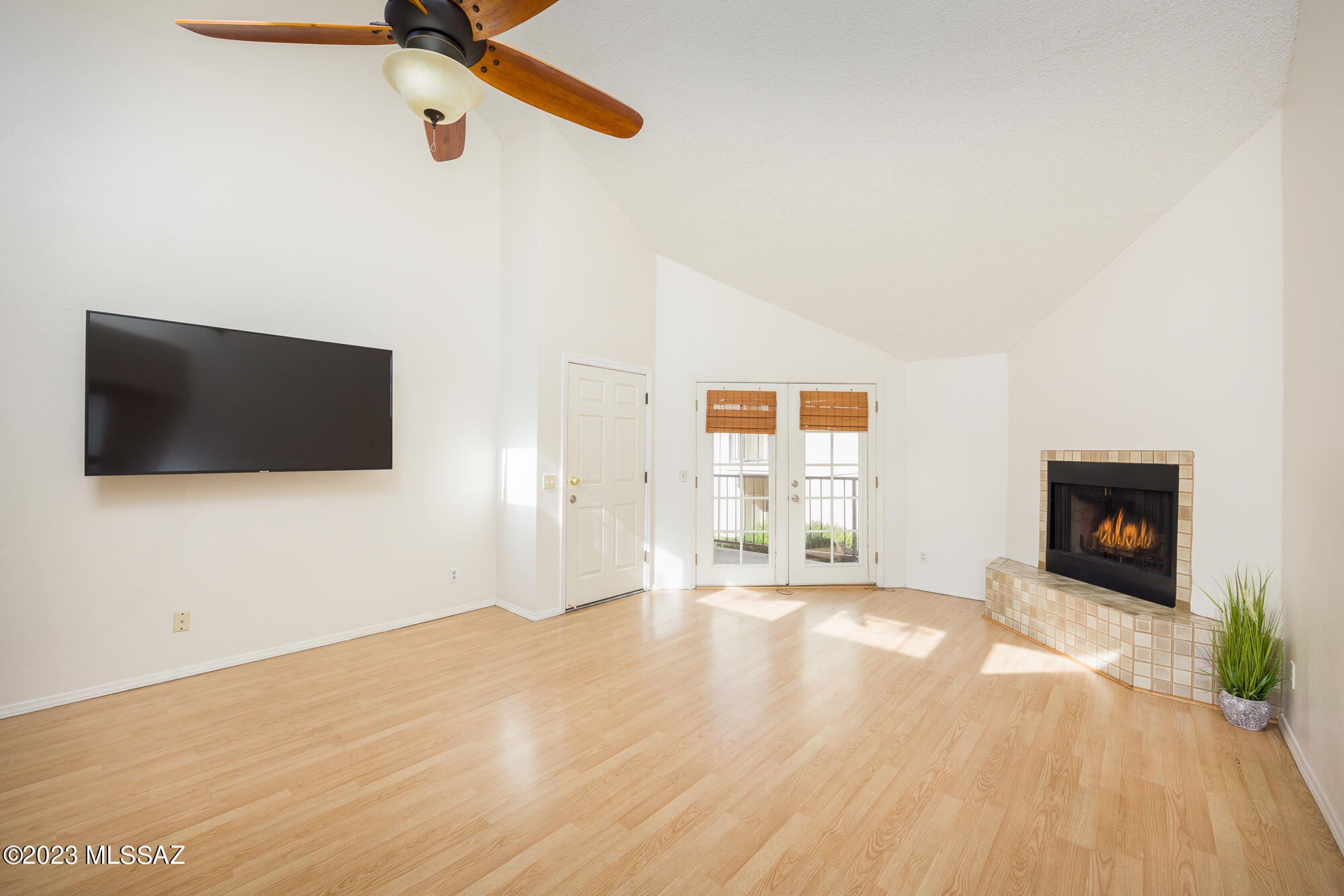 1200 East River Road, Unit E59 Tucson, AZ 85718 - Photo 8 of 34