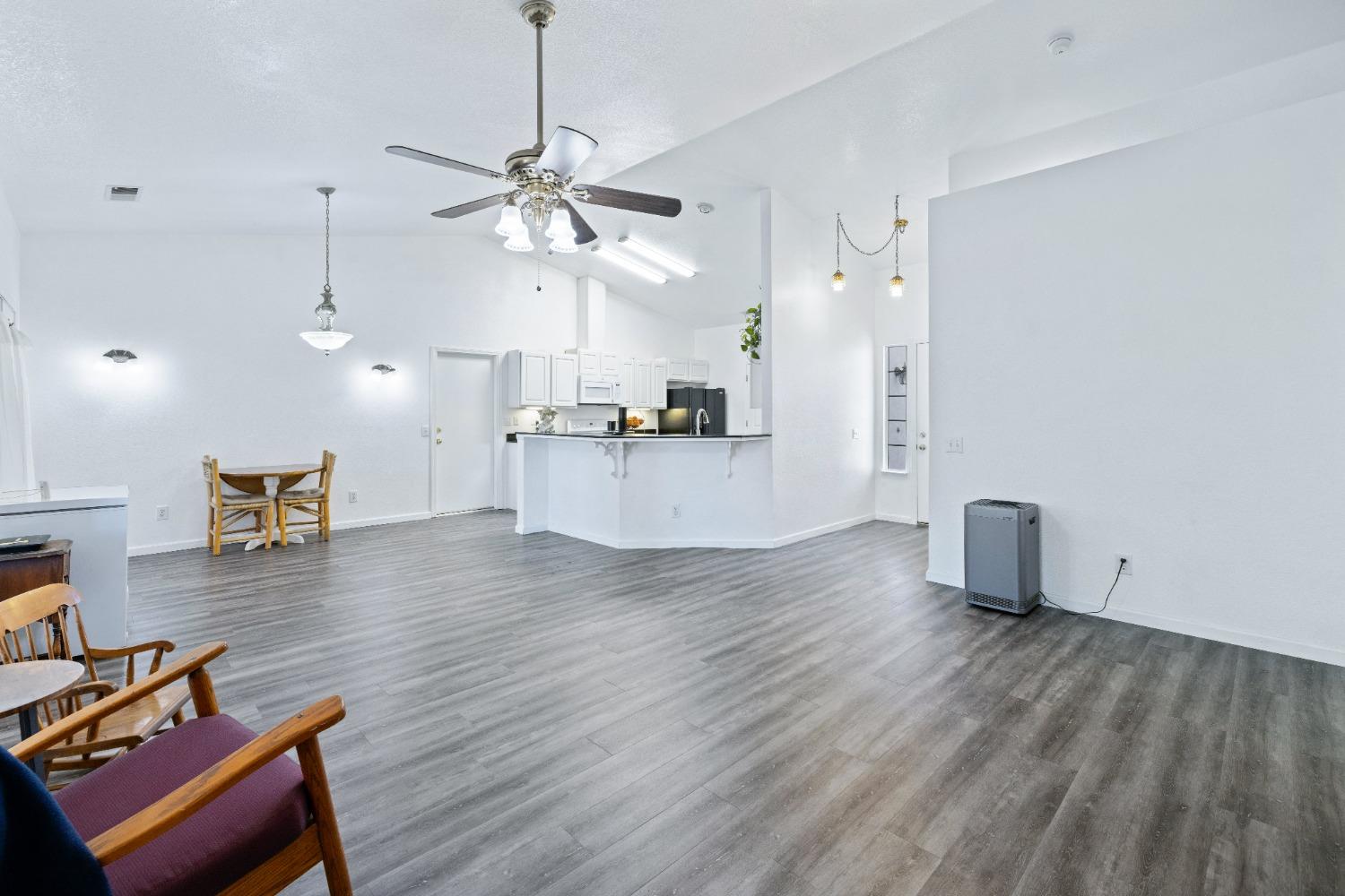 14644 Huntington Road Madera, CA 93636 - Photo 8 of 45 Gallery Image 8