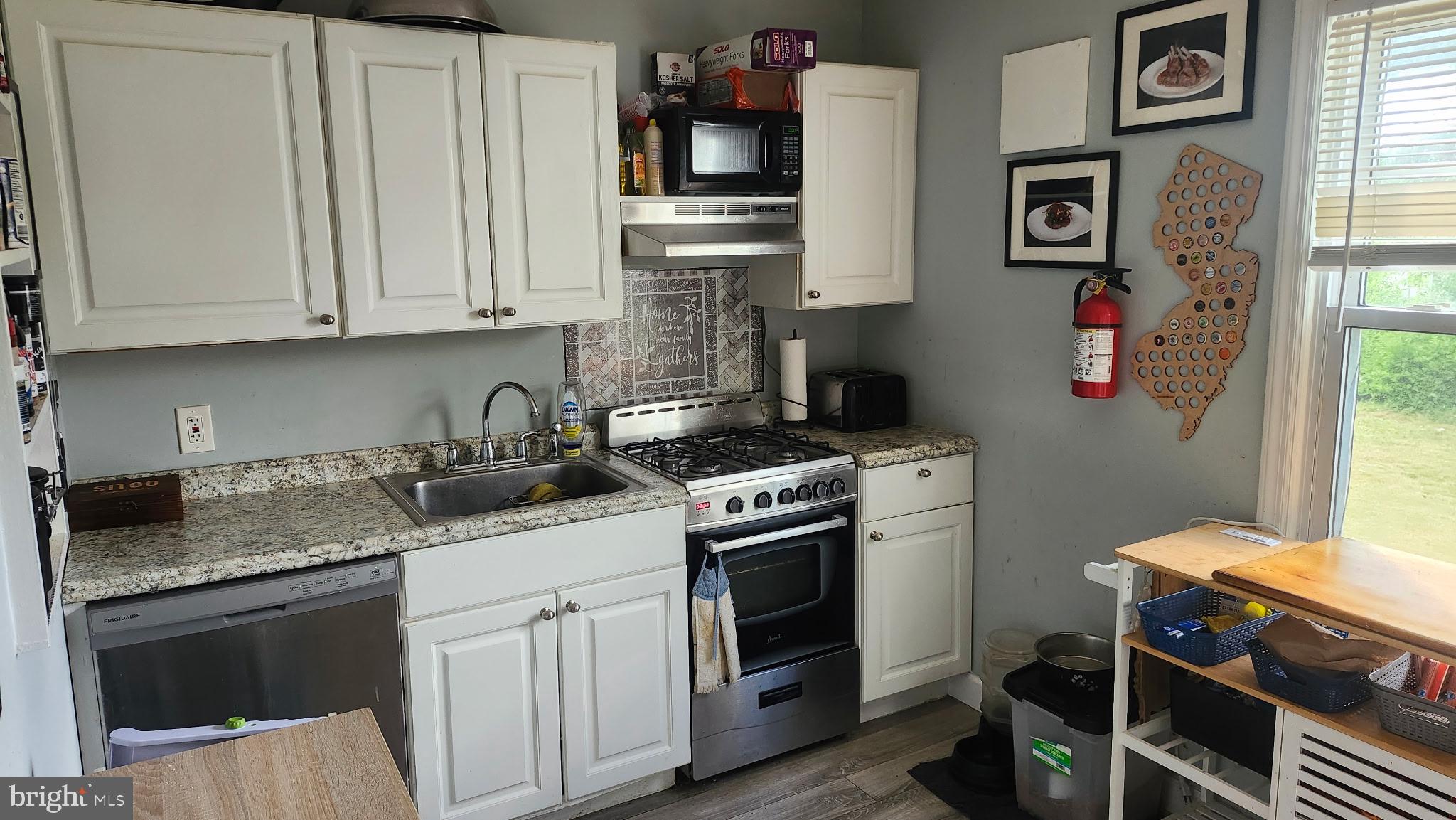 24 Forman Drive Hamilton, NJ 08690 - Photo 15 of 17 Charming kitchen with modern touches.