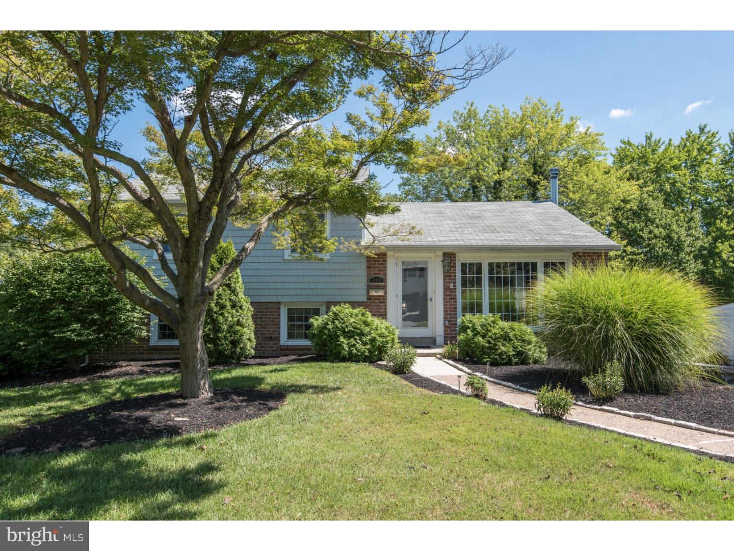 843 Rhoads Drive Springfield, PA 19064 - Photo 1 of 22 Exterior Front