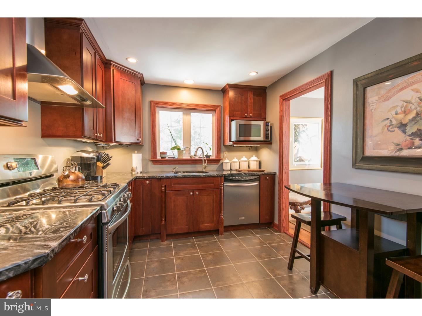 843 Rhoads Drive Springfield, PA 19064 - Photo 4 of 22 Kitchen