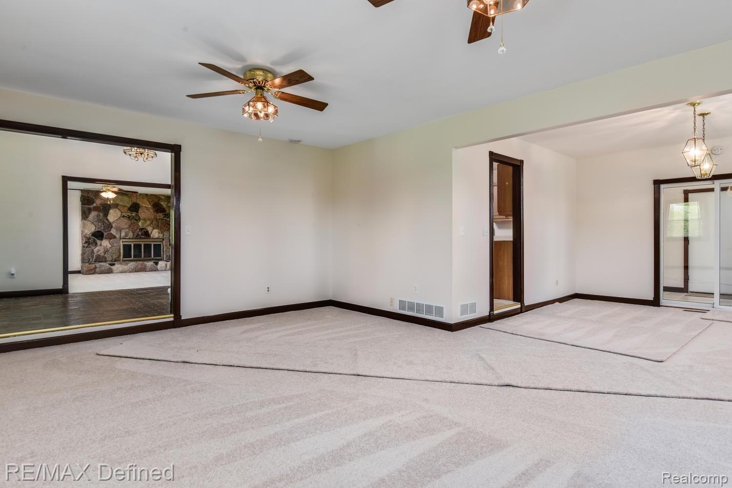 5879 Baldwin Road Oxford, MI 48371 - Photo 29 of 53 5879 Baldwin Rd Oxford MI-large-028-55-5879 Baldwin Rd Oxford MI00028-1500x1000-72dpi.jpg