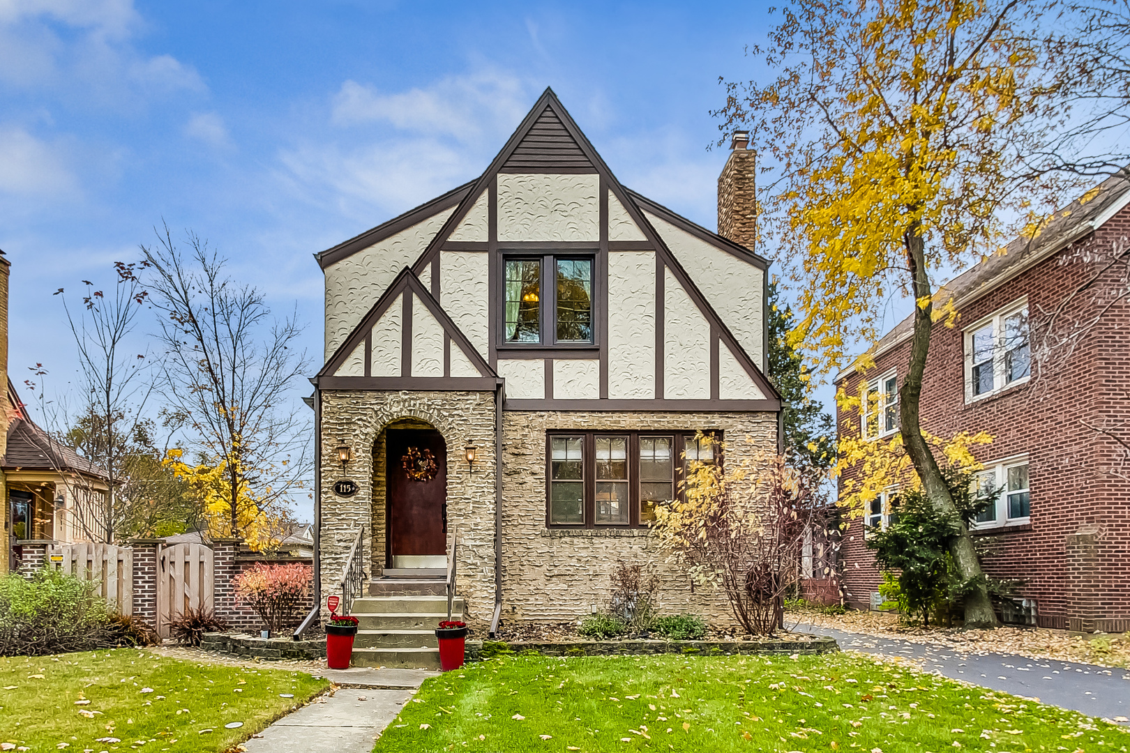 115 Gillick Street Park Ridge, IL 60068 - Photo 1 of 48 Gallery Image 1