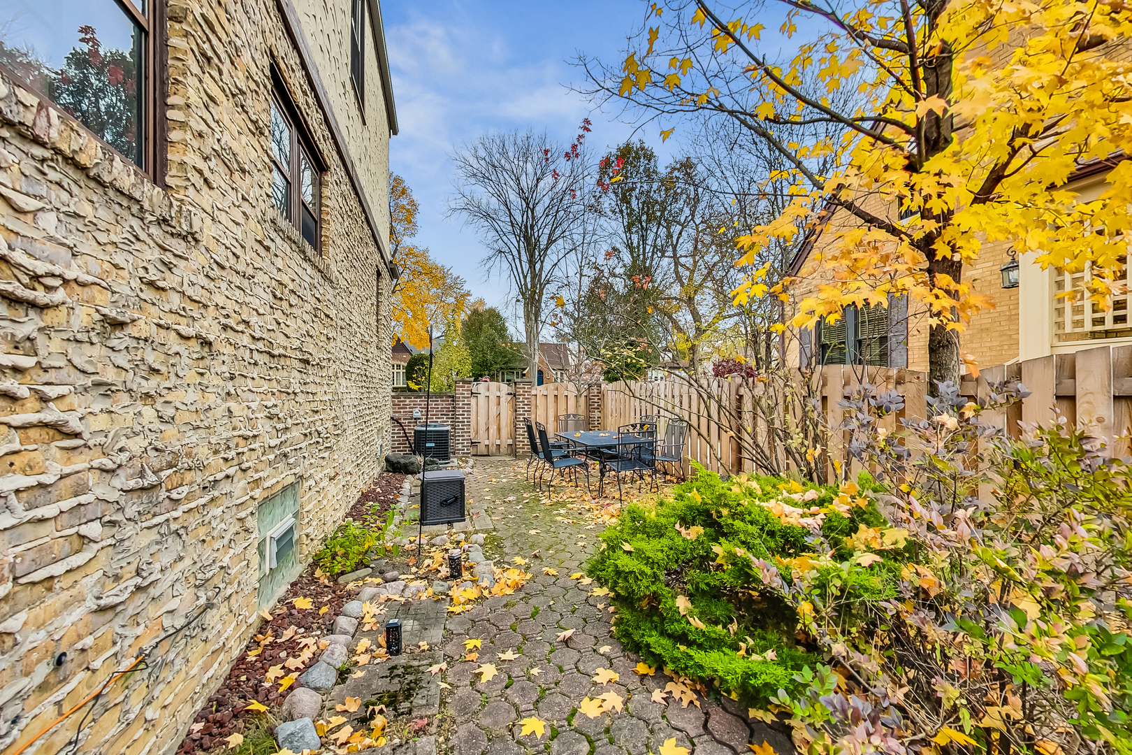 115 Gillick Street Park Ridge, IL 60068 - Photo 38 of 48 Gallery Image 38