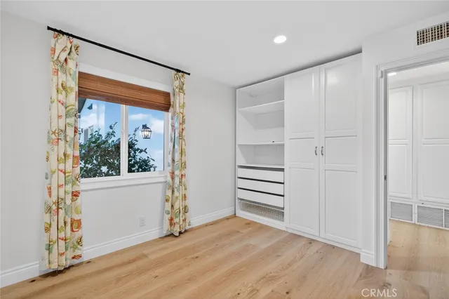 a view of a pathway of a building