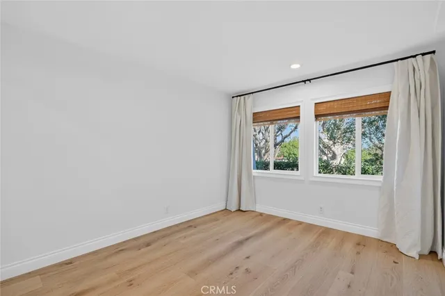 $7,300 | 401 Onda, Newport Beach, CA 92660