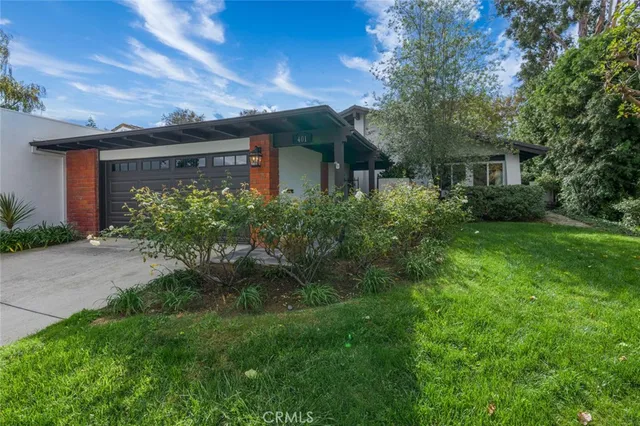 $7,300 | 401 Onda, Newport Beach, CA 92660