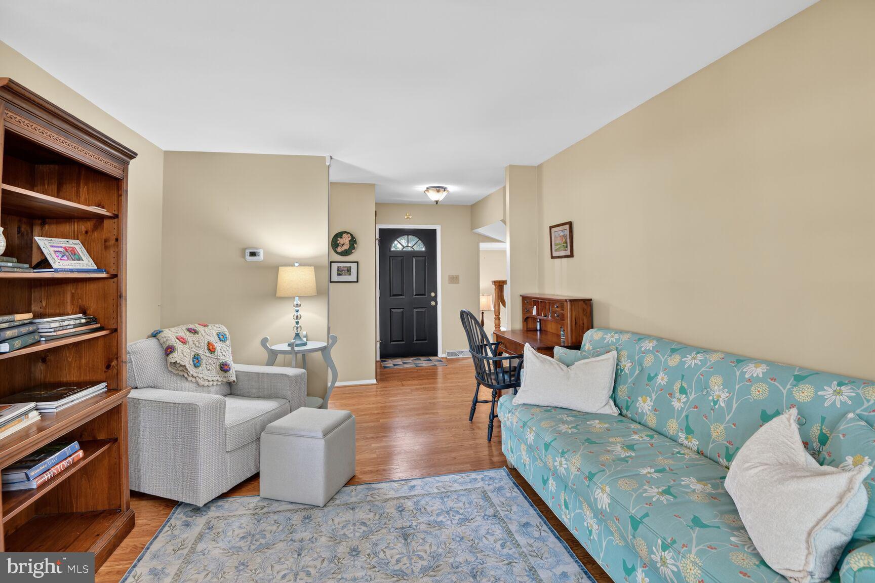5382 View Point Court Sykesville, MD 21784 - Photo 11 of 32 a living room with furniture and a couch