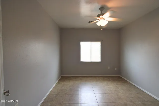 $1,250 | 15237 South Moon Valley Road, Unit A, Arizona City, AZ 85123