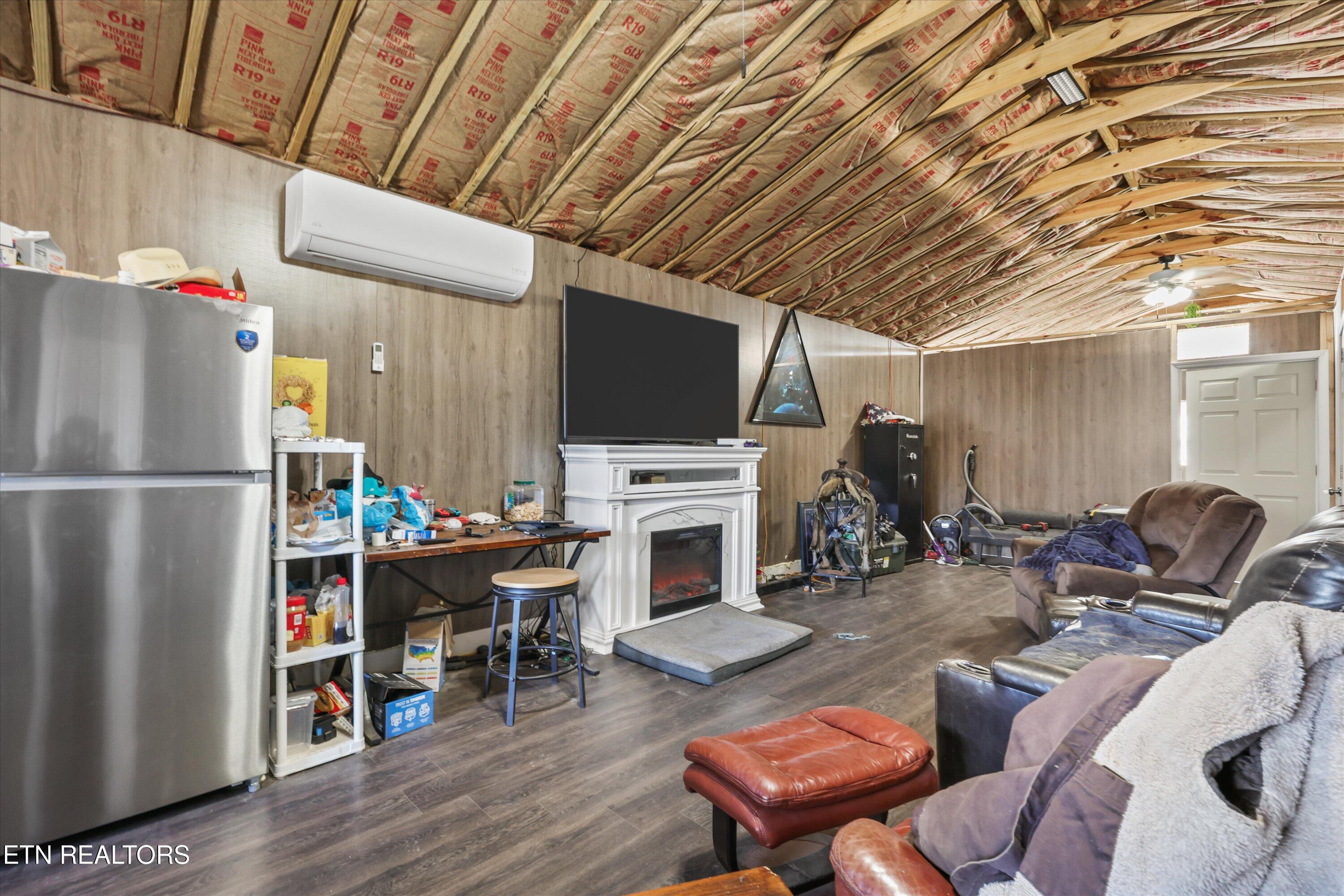 1914 Pleasant Ridge Road La Follette, TN 37766 - Photo 22 of 34 22-1914 Pleasant Ridge Rd21