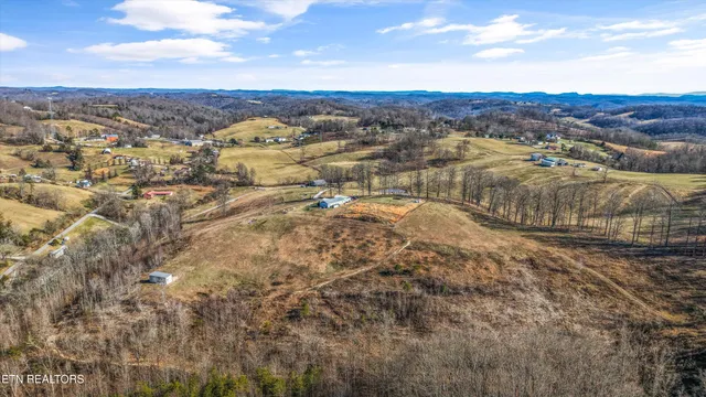 $675,000 | 1914 Pleasant Ridge Road, La Follette, TN 37766